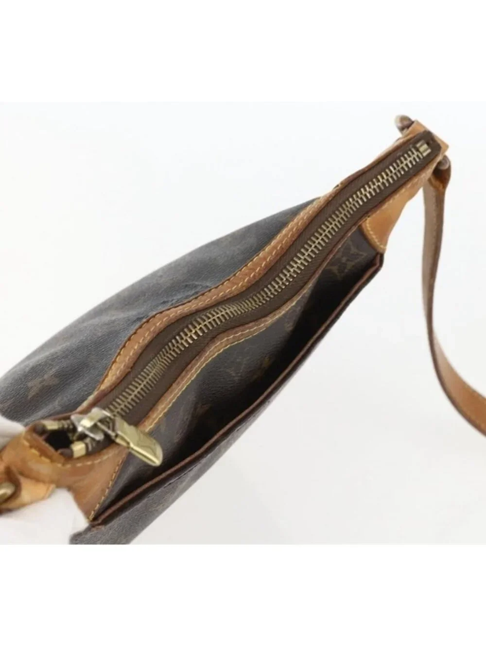 Authentic LOUIS VUITTON Monogram Odeon PM Shoulder Bag M56390 LV
